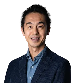 曽山 哲人