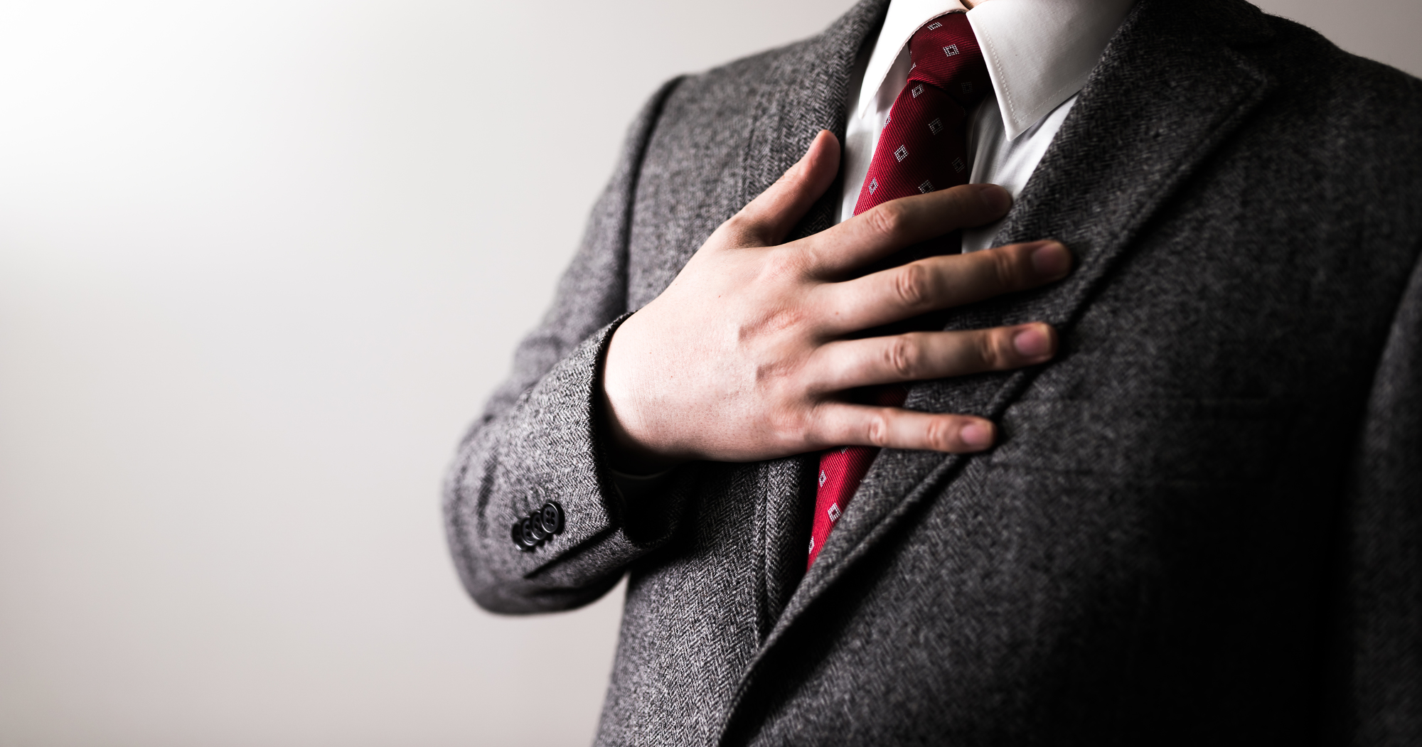 相談役とは？ 役割から顧問や役員との違い、メリット・注意点を解説